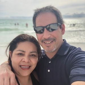 Meet your Posher, Christian